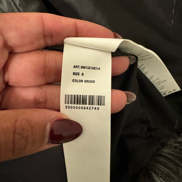 Fur jacket - Picture 5 of 5